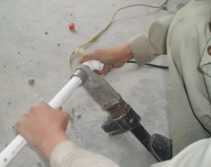 纳雍漏水维修电话